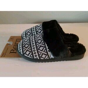 NWT Born Slip On Fuzzy Slippers Shoes Black/White Indoor Outdoor Women XL 11-12